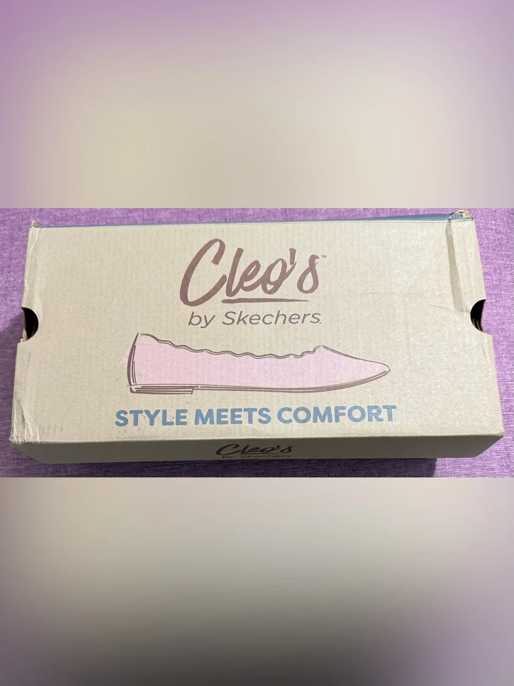 Skechers flats - Picture 1 of 4